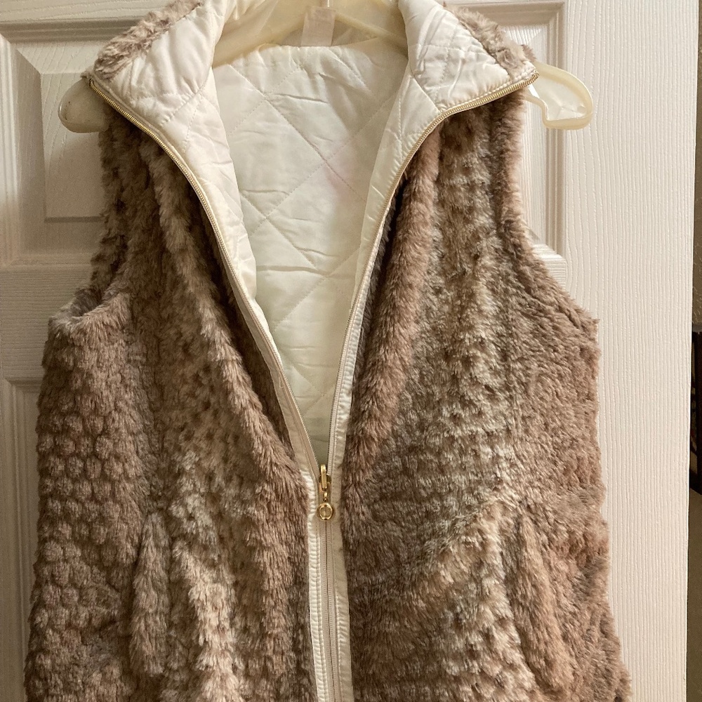 Vest Winter /Reversible/ Faux Animal and Poylester
